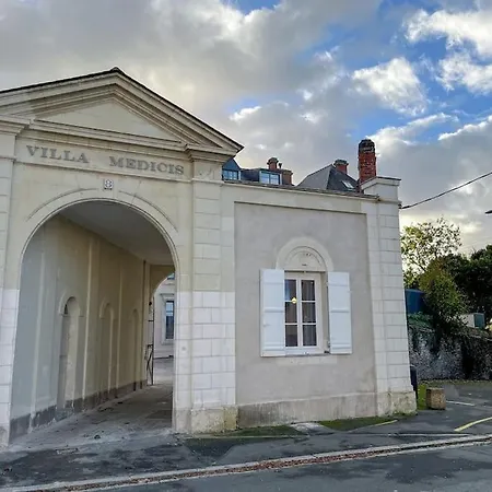 Charmante Maisonnette Dans Quartier Historique Angevin * Angers
